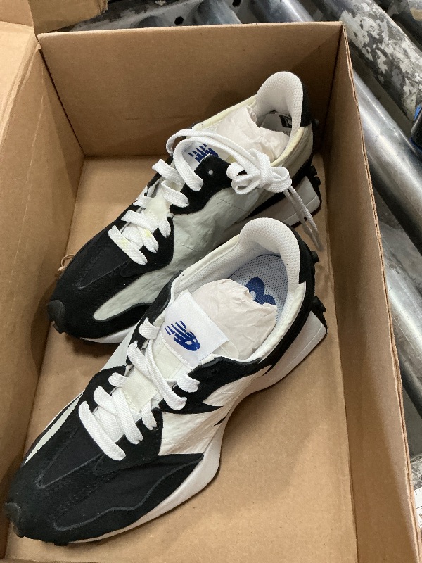 Photo 1 of 
Visit the New Balance Store
New Balance Unisex-Child Dynasoft 545 V1 Lace-up Running Shoe 3.5