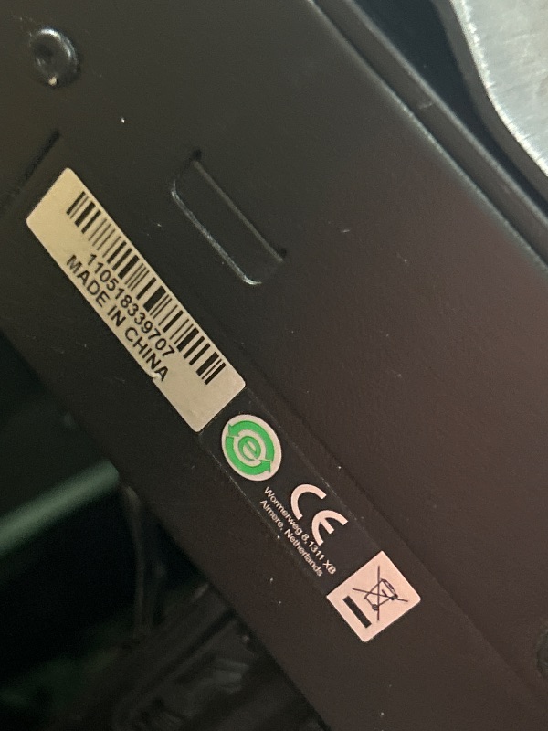 Photo 1 of *************FOR PARTS ONLY- SEE NOTES BEFORE BID***************
Thermaltake LCGS View 390 AIO Liquid Cooled CPU Gaming PC(AMD Ryzen 7 5800X 8-core, ToughRam DDR4 3600Mhz 16GB RGB Memory, NVIDIA GeForce RTX 3090, 1TB NVMe Gen4 M.2, Win 10 Home) V51B-X570-