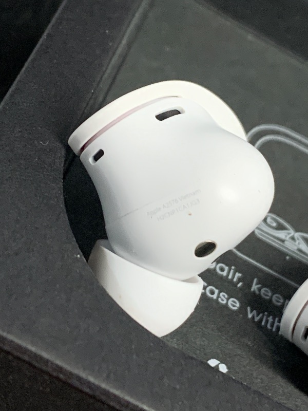 Photo 1 of (left ear piece does not work)  Beats Fit Pro (1st Gen) - True Wireless Noise Cancelling Earbuds - Active Noise Cancelling - Sweat Resistant Earphones