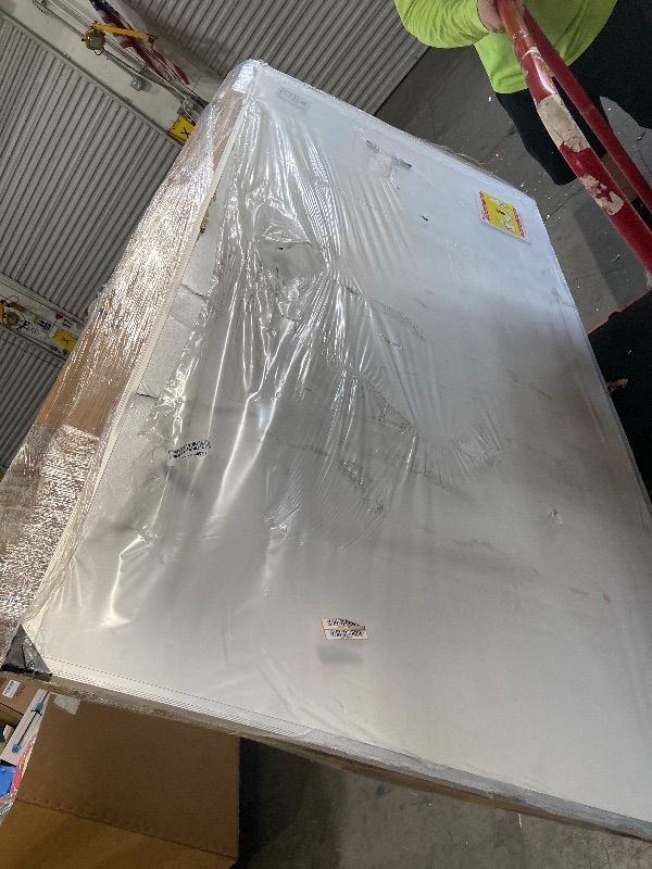 Photo 1 of ***DAMAGED***VIZ-PRO Cork Notice Board