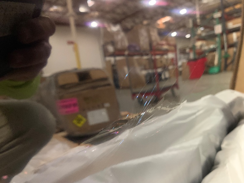 Photo 10 of SAMSUNG 83-Inch Class OLED S90F 4K Smart TV (2025 Model) NQ4 AI Gen3 Processor, 4K AI Upscaling Pro, OLED HDR +, Motion Xcelerator 144Hz, Samsung Vision AI, Alexa Built-in