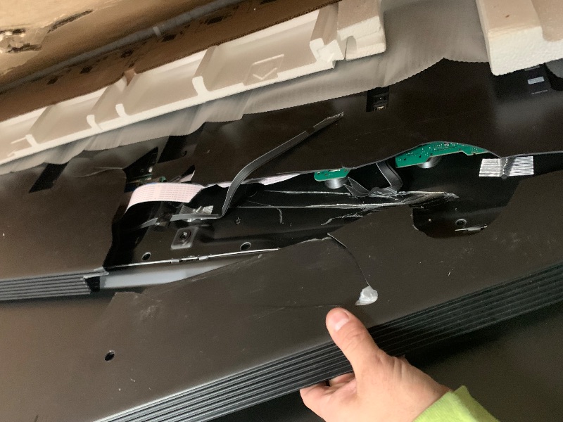 Photo 9 of SAMSUNG 83-Inch Class OLED S90F 4K Smart TV (2025 Model) NQ4 AI Gen3 Processor, 4K AI Upscaling Pro, OLED HDR +, Motion Xcelerator 144Hz, Samsung Vision AI, Alexa Built-in