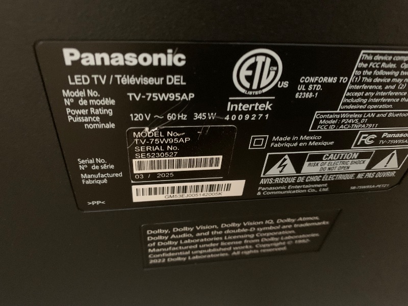 Photo 1 of *********MAJOR DAMAGE TO SCREEN, RIGHT HALF OF THE SCREEN UNWATCHABLE*****************
Panasonic W95 Series 75-inch Mini LED 4K Ultra HD Smart Fire TV, Sport Stadium Mode, ATSC3.0, Dolby Vision IQ, Dolby Atmos, HDR10+ Adaptive, Press and Ask Alexa, 144Hz,