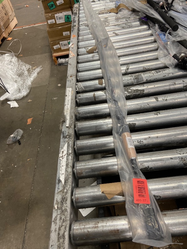 Photo 1 of **TIP IS BROKEN**Lews Fishing LSG170MFC Laser Sg1 Graphite Speed Stick Casting Rod, 7' Length, 1Piece, 6-12 lb Line Rate, 1/8-1/2 oz Lure Rate, Medium Power , Black