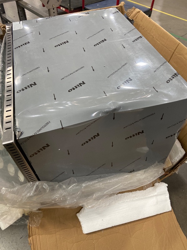 Photo 1 of **SHATTERED GLASS FRONT, HEAVILY DENTED**KoolMore 32 in. Commercial Countertop Convection Oven, Holds Full Size Pans, 4 Racks and 3500W of Power, 240V in Stainless-Steel, ETL Listed for Safety and Sanitation (KM-CTCO-44)