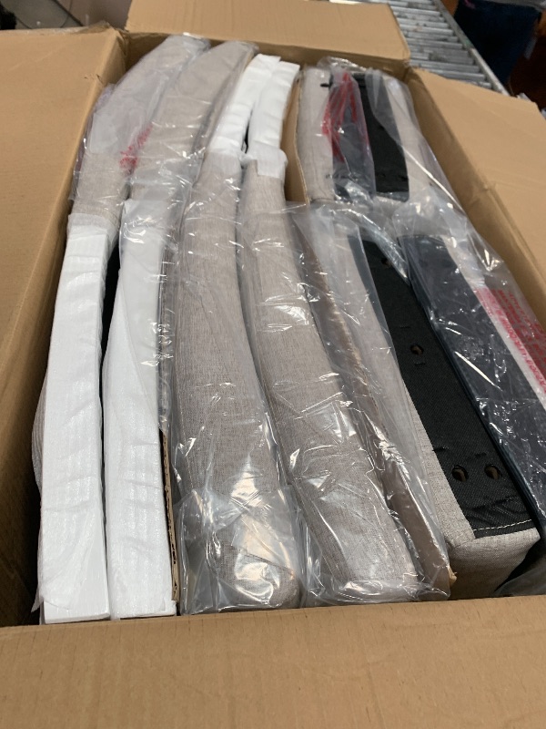 Photo 2 of Zevemomo 6-Piece Solid Wood Dining Table Set, Including 1 Dining Table, 4 Upholstered Chairs and 1 Bench, Wooden Legs Dining Table Set for Dining Room, Kitchen, Restaurant, White Diamond