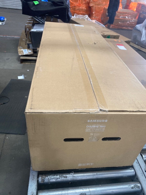 Photo 1 of *********FUNCTIONS, BUT MINOR DAMAGE TO SCREEN (SECOND PICTURE)** NO POWER CORD***
SAMSUNG 57" Odyssey Neo G9 (G95NC) Series Dual 4K UHD 1000R Curved Gaming Monitor, 240Hz, 1ms with DisplayPort 2.1, Quantum Mini-LED, DisplayHDR 1000, AMD FreeSync Premium 