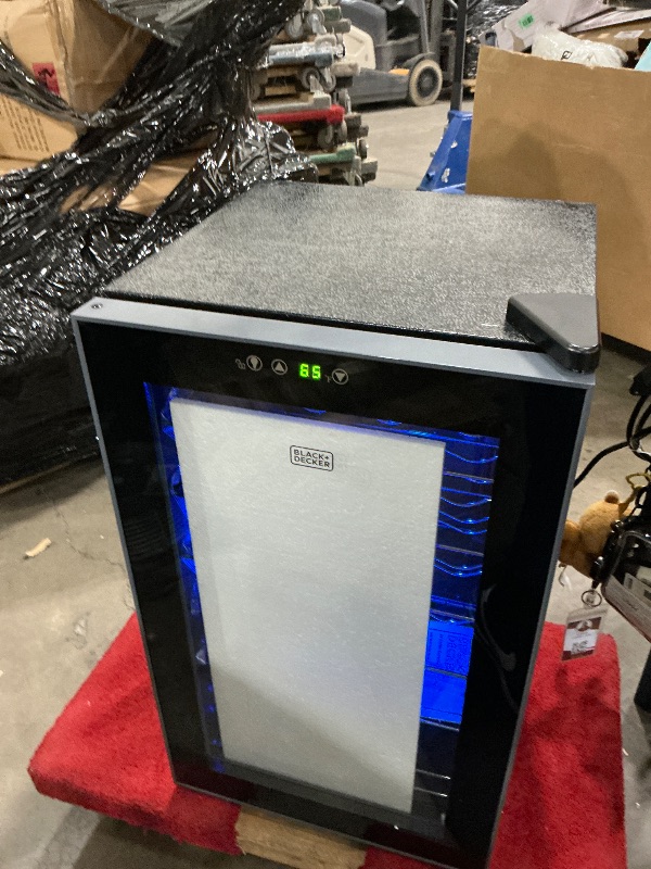 Photo 1 of *POWERS ON**BLACK+DECKER BD61526 Wine Cellar, Black Cabinet with Gray Door Accent