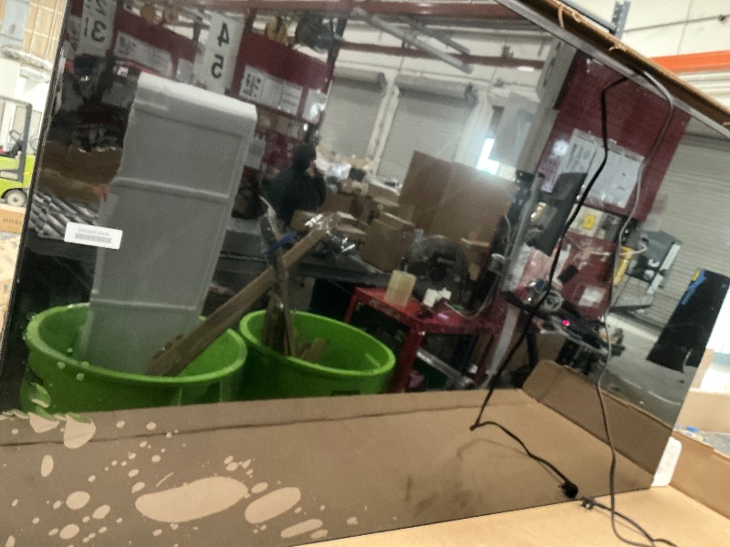 Photo 1 of *FINAL SALE//NO REFUNDS//BROKEN!!!** Samsung 58-Inch Class Crystal UHD U8000F 4K Smart TV (2025 Model) Endless Free Content, Crystal Processor 4K, MetalStream Design, Knox Security, Alexa Built-in