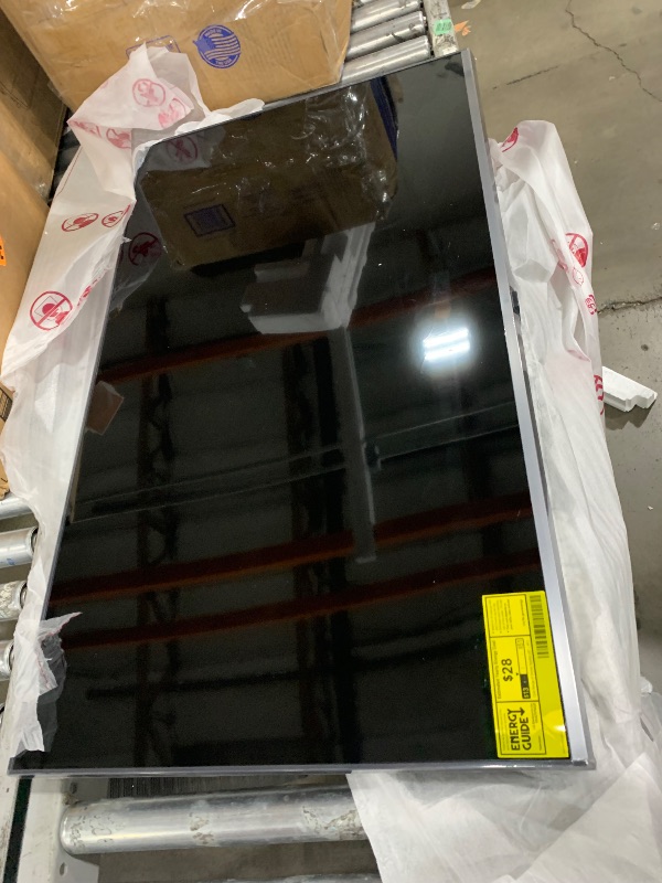 Photo 1 of ***DAMAGED*** LG 43 Inch Class UQ7070 ZUD Series LED 4K UHD Smart webOS 22 TV