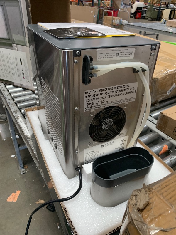 Photo 1 of **DIRTY**
GE Profile Opal 2.0 XL with 1 Gallon Tank, Chewable Crunchable Countertop Nugget Ice Maker, Scoop included, 38 lbs in 24 hours, Pellet Ice Machine with WiFi & Smart Connected, Stainless Steel