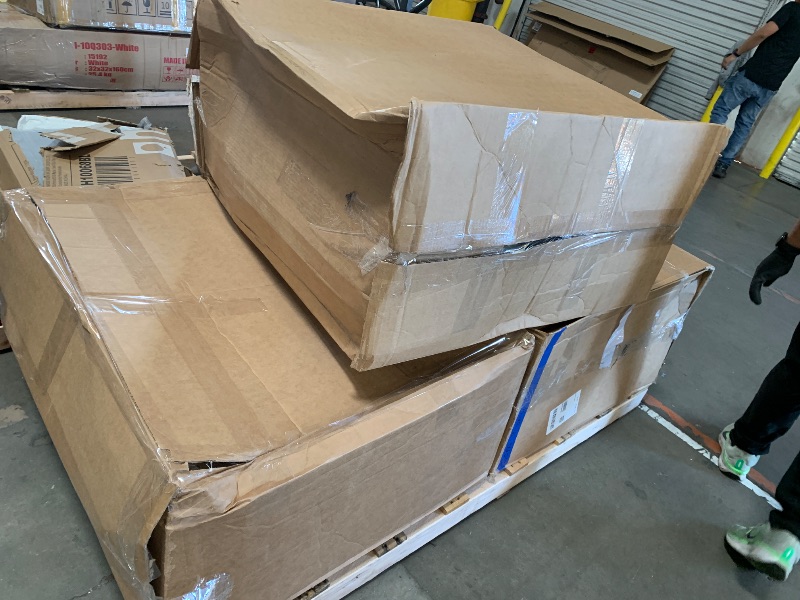 Photo 1 of **INCOMPLETE*** Vesgantti 108" Modular Sectional Sofa, Comfy Cloud Couch with Movable Ottoman Deep Seat Chenille L Shaped Modular Sofa, Sectional Couches for Living Room, Bedroom and Apartment, Beige