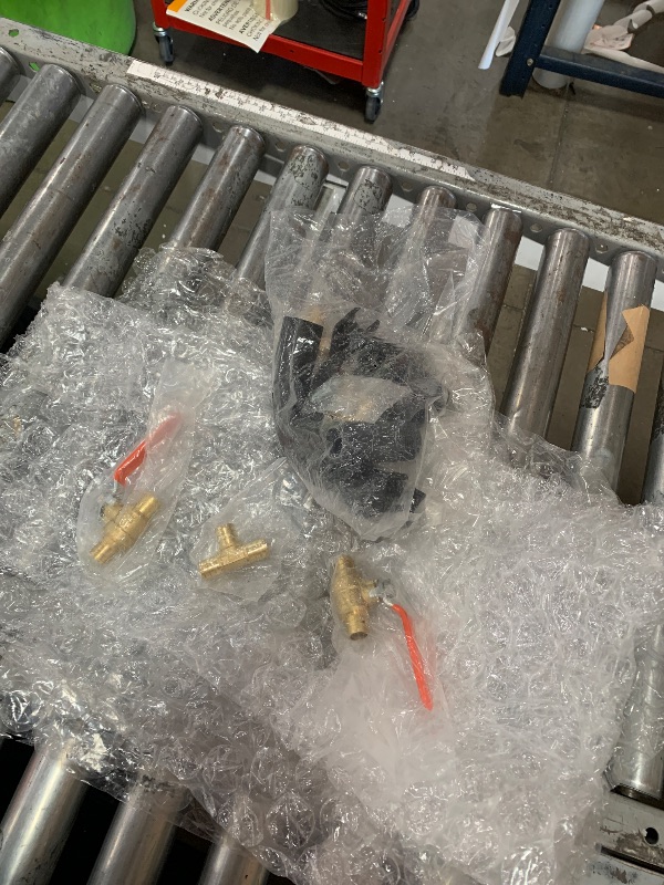 View 4 of *************ONLY CONTAINS THE TWO BLUE TANKS THE ARROWS ARE POINTING TO AND SOME CONNECTOR PIECES************
Aquasana Whole House Water Filter System | 1,000,000 Gallons | Carbon & KDF Media | Reduces 97% Chlorine & Sediment | Includes Pre- and Post-Fil