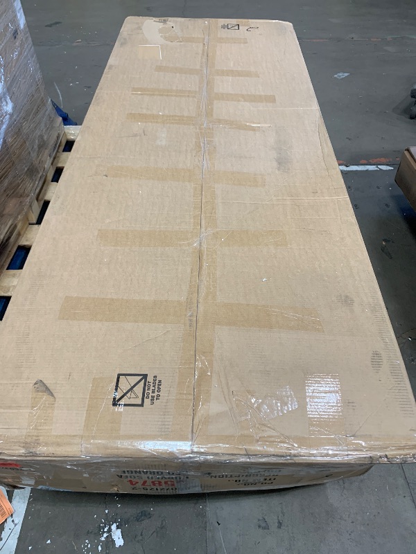 Photo 1 of **************INCOMPLETE ITEM, THIS IS ONLY 1 BOX IN A MULTI BOX SET************
Container Furniture Direct 90" Curved Sofa with Throw Pillows, 4 Seater Luxury Velvet Couch with Half Moon Design and High-Density Foam, Ideal for Modern Living Room, Office