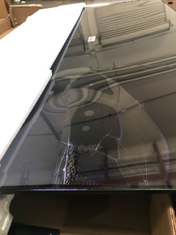 Photo 1 of 
*SCREEN DAMAGE*

Samsung 55-Inch Class Crystal UHD U8000F 4K Smart TV (2025 Model) Endless Free Content, Crystal Processor 4K, MetalStream Design, Knox Security, Compatible with Alexa