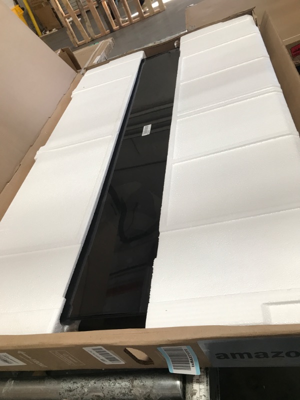 Photo 1 of 
*SCREEN DAMAGE*

Samsung 55-Inch Class Crystal UHD U8000F 4K Smart TV (2025 Model) Endless Free Content, Crystal Processor 4K, MetalStream Design, Knox Security, Compatible with Alexa