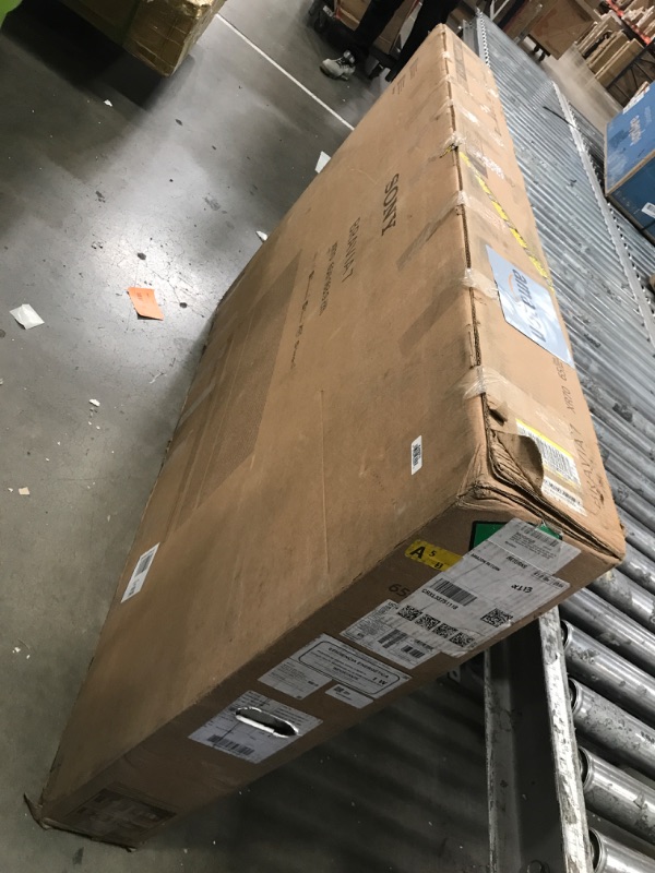 Photo 1 of * SCREEN DAMAGE*

Sony 65 Inch Mini LED QLED 4K Ultra HD TV BRAVIA 7 Smart Google TV with Dolby Vision HDR and Exclusive Features for PlayStation®5 (K-65XR70)