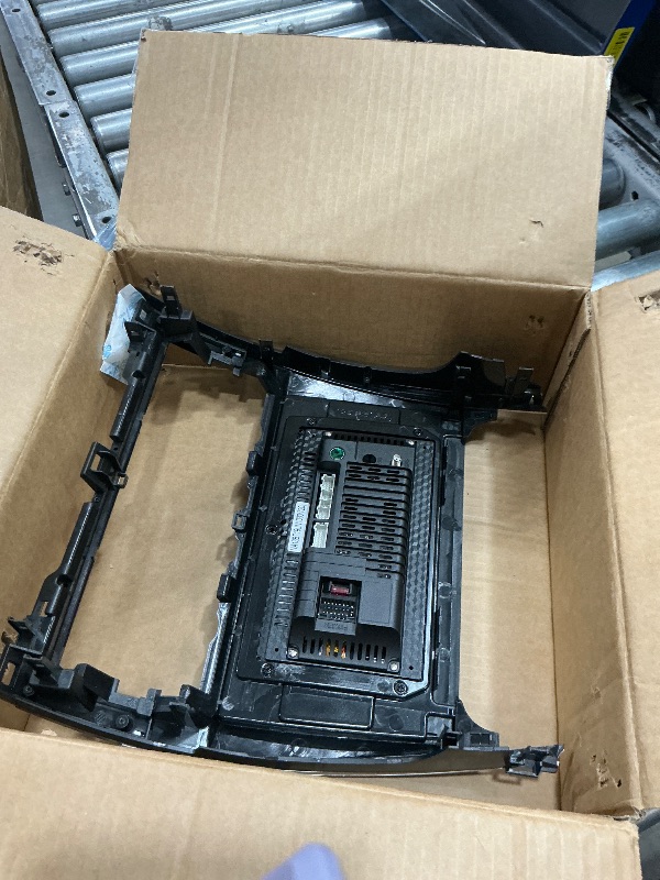 Photo 1 of **MISSING ACCESSORIES**2G+64G Android Car Stereo for Toyota Camry 2012 2013 2014, Wireless CarPlay Auto, 5G WiFi+GPS, 10.1 inch 2.5D Touch Screen Radio for Toyota Camry, Bluetooth Radio FM RDS EQ SWC AHD Backup Camera