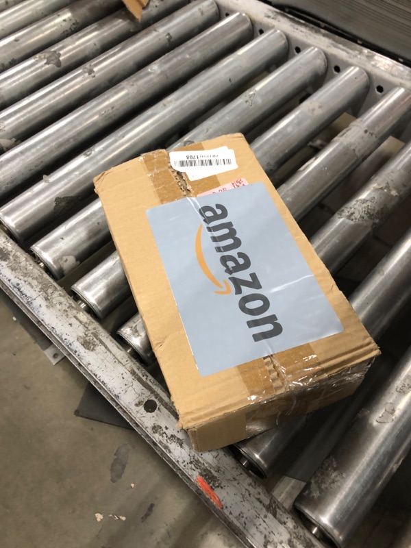 Photo 1 of ***********MISSING ALL THE ACCESSORIES*********
KERWINN Solar Panel Disconnect Switch,30A 1000V Miniature Circuit Breaker Box IP65 Waterproof AC/DC Disconnect Box for photovoltaic Solar Panel Grid-Connected Off-Grid System Home