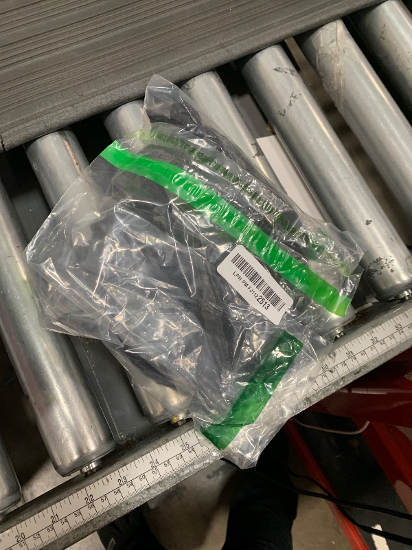 Photo 1 of *SMALL* SweatyRocks Women's Floral Lace Short Sleeve Raglan Top Casual V Neck Pullover Plain Tee Shirt Black S