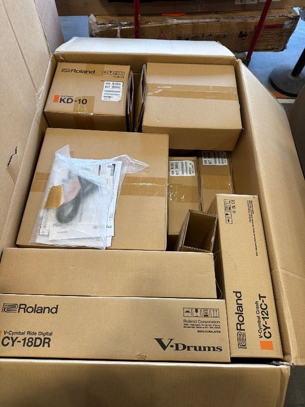 View 4 of **PARTS ONLY ITEM IS UNUSED BUT IS  MISSING 2ND BOX REFER TO PHOTOS FOR LIST OF ITEMS IN BOX**TRUCK OICK UP ONLY**
Roland TD-27KV2 Generation 2 V-Drum Kit