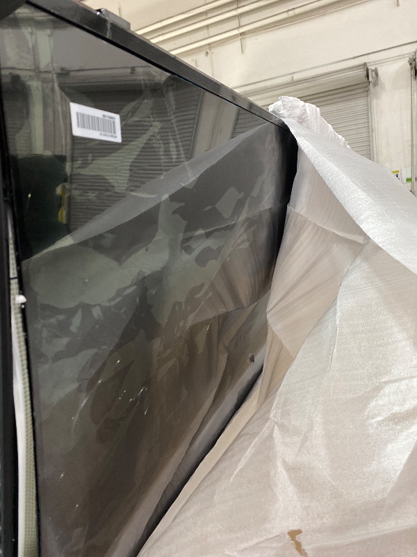 Photo 1 of (broken)(see images) Samsung 55-Inch Class QLED Q7F Series Samsung Vision AI Smart TV (2025 Model, 55Q7F) Quantum HDR, Object Tracking Sound Lite, Q4 AI Gen1 Processor, 4K upscaling, Gaming Hub, Alexa Built-in