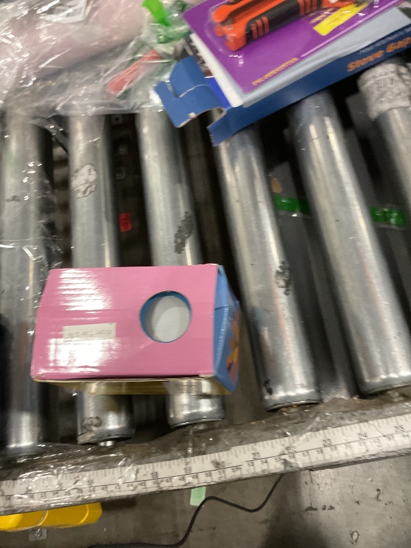 Photo 1 of 1.75 Inch Circle Punch 44.5mm Circular Cutter Tool Circle Hole Punch Handmade Paper Craft Lever Punches for Paper Crafts DIY Handmade Crafting Scrapbooking,Cardstock,Greeting Cards Arts Fun Projects