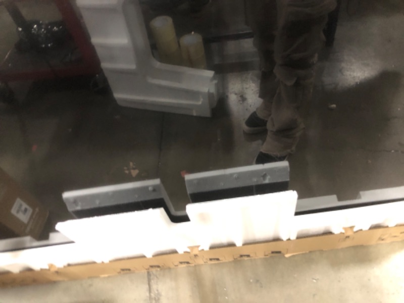 Photo 1 of *** PARTS ONLY *** Samsung 75-Inch Class Crystal UHD U8000F 4K Smart TV (2025 Model) Endless Free Content, Crystal Processor 4K, MetalStream Design, Knox Security, Alexa Built-in