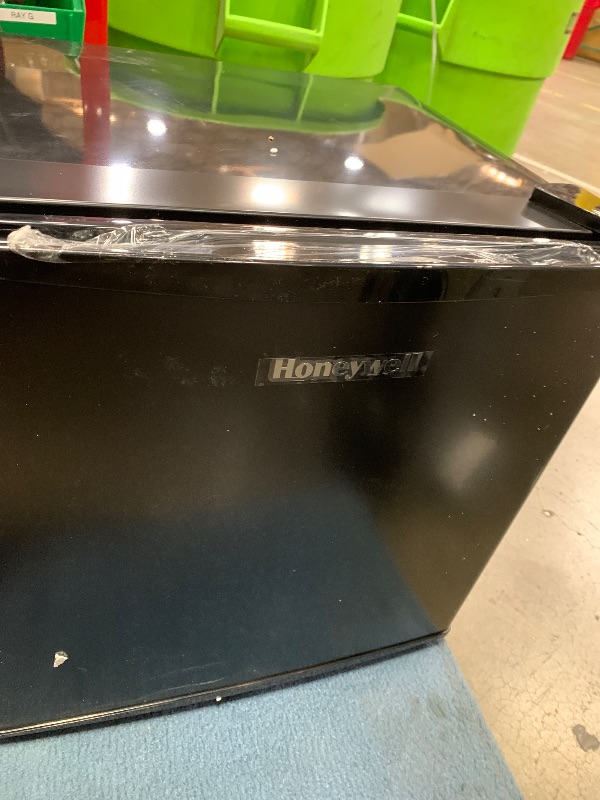 Photo 3 of Honeywell Mini Compact Freezer Countertop