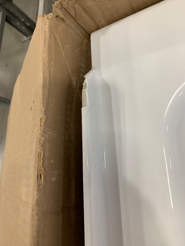 Photo 1 of *** See notes *****American Standard 2946102.020 Studio 60 x 32-Inch Alcove Bathtub, Right-Hand Drain, White