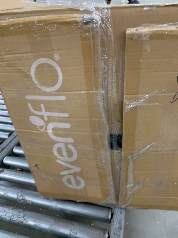 Photo 1 of Pivot Xpand Modular Travel System with LiteMax Infant Car Seat with Anti-Rebound Bar (Ayrshire Black)