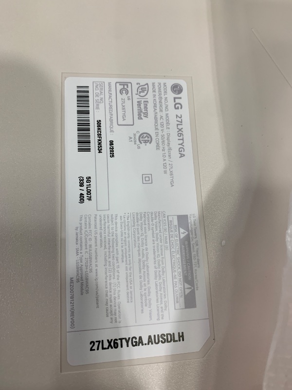 Photo 3 of LG 27-Inch StanbyME 2 with Folio Cover, Portable Touch Screen, Dolby Vision, HDR10, Filmmaker Mode, Built-in Battery, Full Swivel Rotation (27LX6TYGA, 2025)