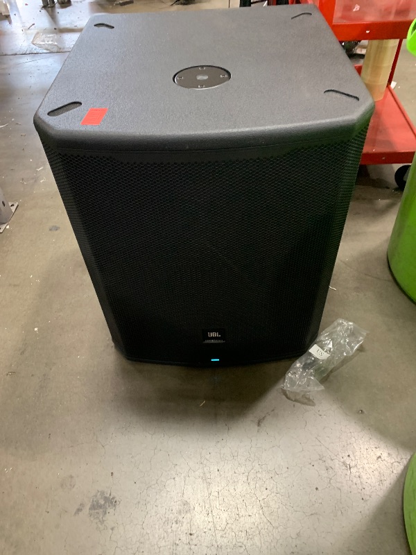 Photo 1 of Could not set bluetooth ****JBL Professional PRX918XLF 18-Inch Powered Subwoofer, Portable PA, 2000 Watt, DSP, Parametric EQ, Bluetooth Low Energy (BLE), and APP Control, Black