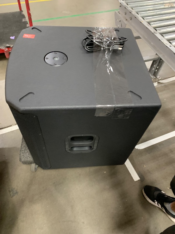 Photo 1 of Could not set bluetooth ****JBL Professional PRX918XLF 18-Inch Powered Subwoofer, Portable PA, 2000 Watt, DSP, Parametric EQ, Bluetooth Low Energy (BLE), and APP Control, Black