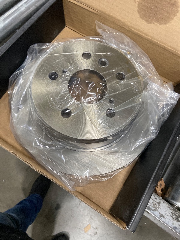 Photo 5 of TRQ Front and Rear Ceramic Brake Pad and Rotor Set Compatible with 2002-06 Toyota Camry LE Japan Built Models 1st VIN Digit J