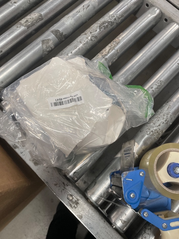 Photo 1 of 1 Set Christmas Tree Watering Funnel, Wide Spout Christmas Tree Funnel Watering System with 59Inch Green Long Hose Xmas Tree Watering Device Plant Watering Tool for Indoor Outdoor Plants