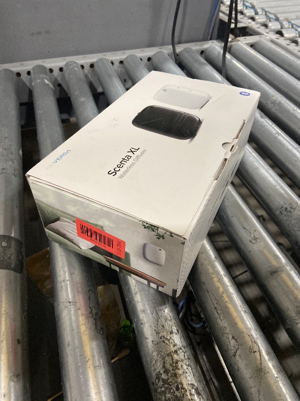 Photo 1 of (USED BUT WORKS).........Airversa Waterless Essential Oil Diffuser for Home and Commercial Use, Up to 2000 sq ft 400 mL Capacity, Aromatherapy Scent Diffuser for Large Rooms, Smart Scent Air Machine, ANW-White