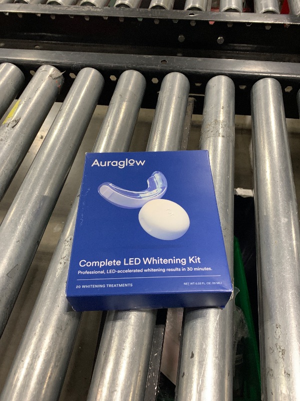 Photo 1 of auraglow led whitening kit 