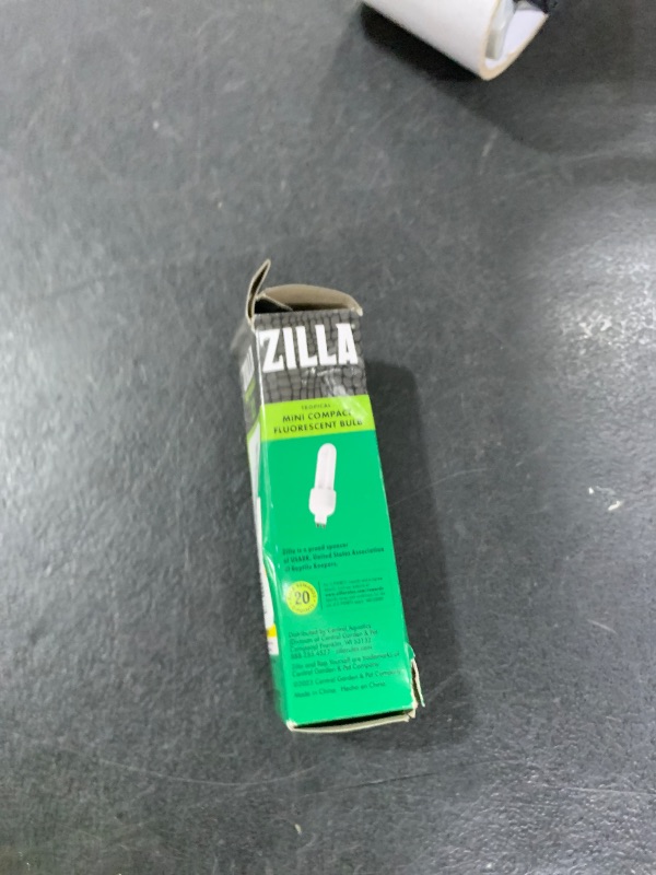 Photo 1 of Zilla Mini Compact Fluorescent Bulbs Tropical