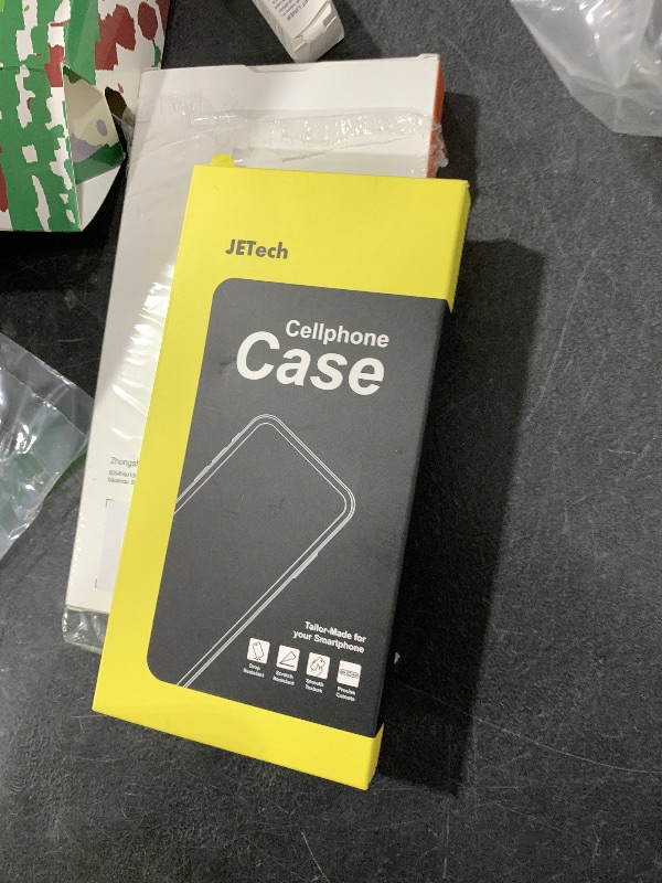 Photo 1 of JETech Case for iPhone 17 Air, Non-Yellowing Shockproof Phone Bumper Cover, Anti-Scratch Clear Back, 6.5-Inch Display (Clear)