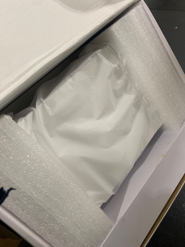 Photo 1 of HPRT Photo Printer 4x6,+108Sheets&2ribbon,Instant Picture Printer for iPhone, Android, Smartphone,Portable Photo Printers for Home Use,Thermal Dye-Sublimation, AR Video Printing?White?