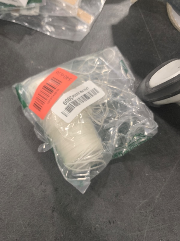 Photo 1 of 200 Meter 150D 1mm Waxed Wax Thread Cord Sewing Craft for DIY Leather Hand Stitching (White)