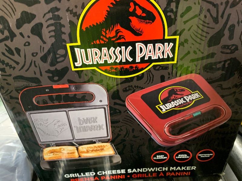 Photo 1 of jurassic park sandwich maker 