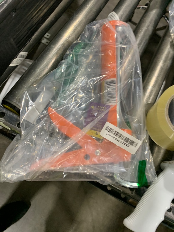 Photo 1 of Bates- Caulking Silicone Gun, 10:1 Thrust Ratio, Hand Caulking Guns, No Drip