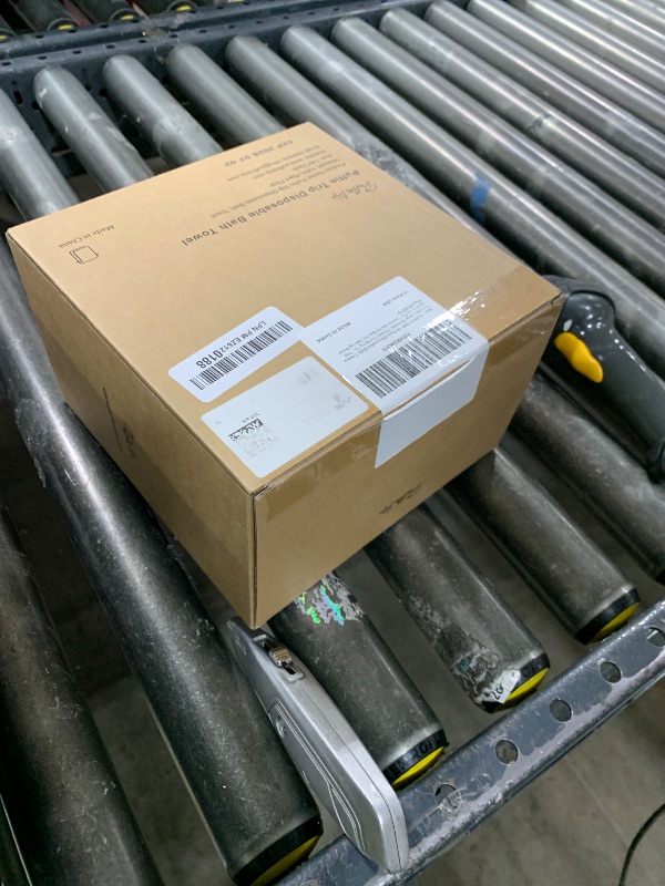 Photo 1 of 10 Pack Disposable Bath Towels Durable Large Portable Thicken Camping Towels for Travel Hotel Business Trip Swimming Pet Towels Sauna Spa Hot Spring Water Play 55''X27.5''