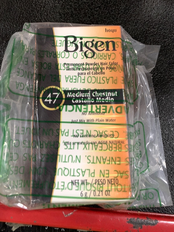 Photo 1 of Bigen Permanent Powder Hair Color - 47 Medium Chestnut