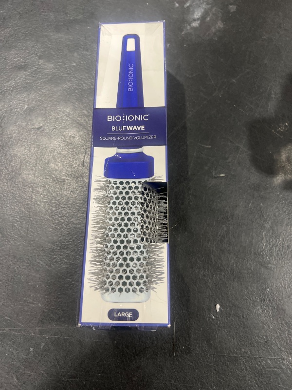 Photo 1 of BIO IONIC Bluewave Nanoionic Conditioning Brush, Large