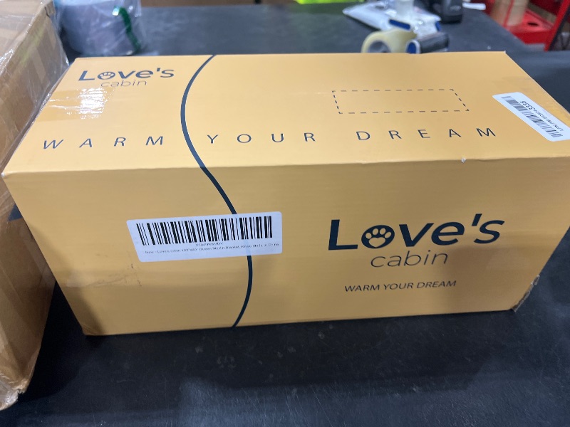 Photo 1 of Love's cabin 6 Layer 100% Cotton Muslin Blanket, 108"x90" Muslin King Size Blanket for Bed Couch, Lightweight and Breathable Cotton Gauze for...