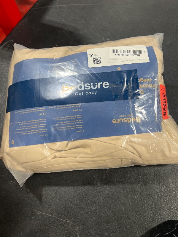Photo 1 of Bedsure Oat Milk Duvet Cover Queen Size - 3 Pieces Prewashed Cotton-Like Extra Soft Bedding Set, Includes 1 Duvet Cover 90x90 Inches with Zipper Closure & 2 Pillow Shams, Comforter Not Included
