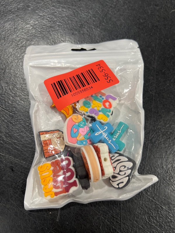 Photo 1 of 20 pcs Cross Focal Beads Silicone Focal Beads Jesus Faith Silicone Bead for Shaped Bulk Pens Bead Keychain Making Christian Party Favors